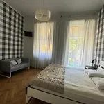 Cent Hostel