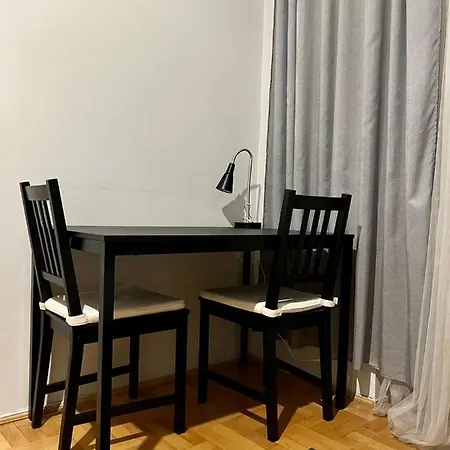 Cent - Centrum Hostel *