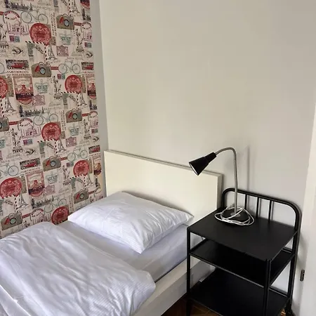 Cent - Centrum Hostel *