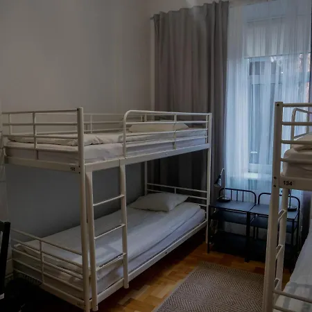 森特旅馆 旅馆 *