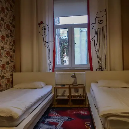Auberge de jeunesse Cent *